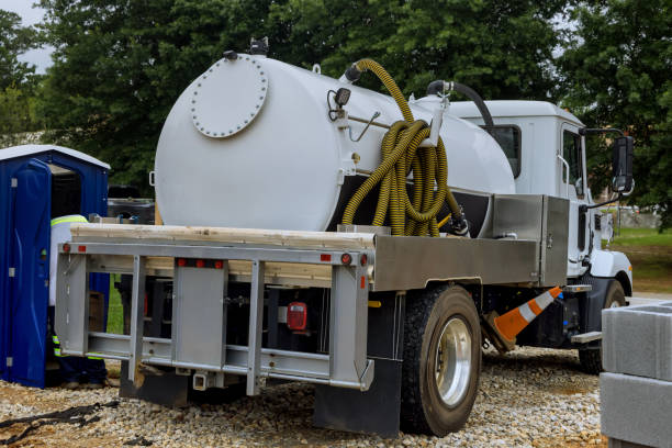 Best Porta potty rental near me  in Comstock Northwest, MI