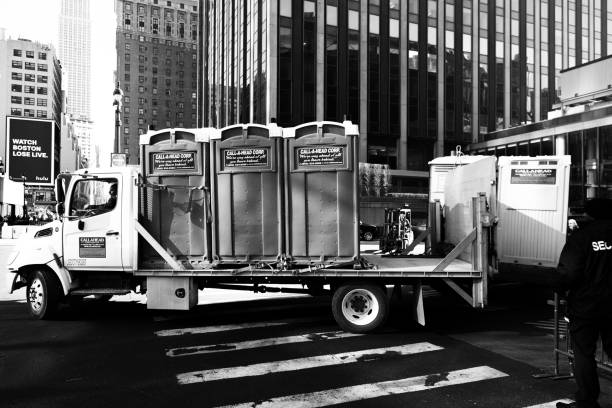 Best Handicap porta potty rental  in Comstock Northwest, MI